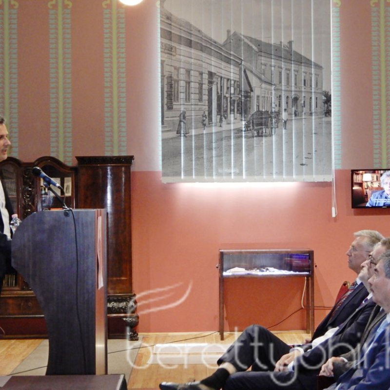 Átadták a felújított zsinagógát 55